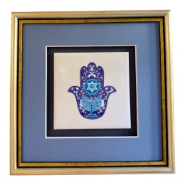 Kafel ceramiczny Hamsa z menorą i Gwiazdą Dawida obraz w ramie